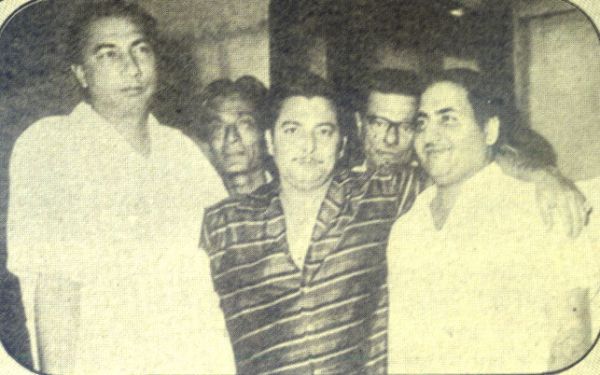 Mohd Rafi with Sahir Ludhianvi, Jaan Nisar Akhtar, Madan Mohan, Minoo Karthik