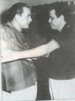 Jaikishan with Mukesh.jpg