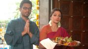 Apna Aasman - Irrfan Khan, Shobana - 6.jpg