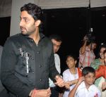 Abhishek Bachchan paints for Khushi at the Hlton Hotel - Abhishek Bachchan - 13.jpg