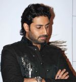 Abhishek Bachchan paints for Khushi at the Hlton Hotel - Abhishek Bachchan - 16.jpg