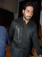 Abhishek Bachchan paints for Khushi at the Hlton Hotel - Abhishek Bachchan - 26.jpg