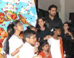 Abhishek Bachchan paints for Khushi at the Hlton Hotel - Abhishek Bachchan, Namrata Bachchan - 19.jpg
