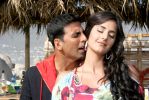 Akshay Kumar, Katrina Kaif in Welcome (2).jpg