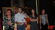 Dino Morea at the launch of Gladrags Swimsuit Calendar 2008 (5).jpg