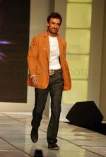 Rahul Dev at Coutons Fashion Show on 29th Jan 2008 (45).jpg