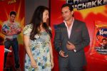 Saif Ali Khan, Juhi Chawla at the lays event on 1st Feb 2008  (29).jpg