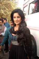 Katrina Kaif at Race music launch on the sets of Amul Star Voice Chotte Ustaad in Film City on Feb 4th 2008 (43).jpg