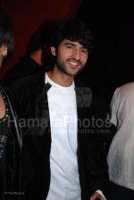 Hiten Tejwani at Bombay 72 east opening on 2nd Feb (25).jpg