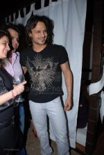 Vivek Oberoi at Bombay 72 east opening on 2nd Feb (47).jpg