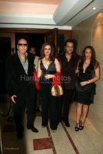 Firoze Khan,Fardeen Khan with wife Natasha at Vashu Bhagnani_s star studded Bollywood bash at Bling on Feb 6th 2008(84).jpg