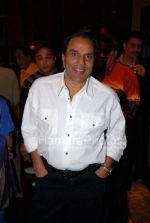 Dharamendra at Pran_s 88th birthday on 12th Feb 2008 (34).jpg