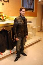 Neil Mukesh at Narendra Kumar_s collection showing at Aza Men on Feb 12th 2008 (47).JPG