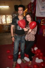 Aamir Ali and Sanjeeda spend their valentine with orphan kids of Muskan orphanage on Feb 13th 2008 (15).jpg