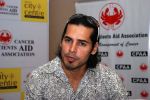 Dino Morea celebrate Valentine_s Day with cancer patients at Orchid City Centre, Mumbai on 14 Feb 08 (7).JPG