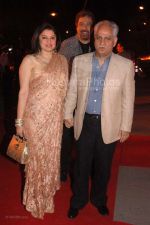Ramesh sippy,Kiran Juneja at Jodhaa Akbar premiere at IMAX WADALA on 14th feb 2008 (96).jpg