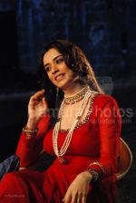 Nargis Bagheri on the sets of film Pranali at Madh Fort on Feb 16th 2008 (32).jpg