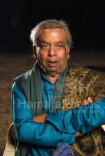 Pandit Birju Mahraj on the sets of film Pranali at Madh Fort on Feb 16th 2008 (4).jpg