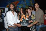 Milind Soman,Sheetal Menon,Simone Singh,Dino Morea at Bhram Music launch in  Planet M  on Feb 20th 2008 (21).jpg