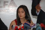 Preity  Zinta at IPL auction meet in Hilton on Feb 20th 2008(9).jpg