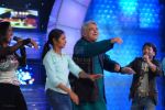 Mahalaxmi Iyer, Javed Akhtar, Kailash Kher at announce of the _Ustaad Jodi_ on Mission Ustaad (3).jpg