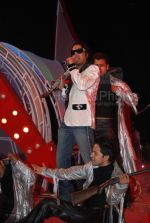 Mika Singh at Bajate Raho Red FM awards in Taj Land_s End on Feb 25th 2008 (82).jpg