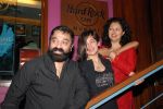 Kamal Hassan,Akshara Hassan,Gowthami at the launch of Rollingstone magazine in Hard Rock Cafe on Feb 27th 2008(61).jpg