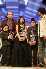 Anamika Chaudhary, Rohanpreet Singh, Tanmay Chaturvedi, Suresh Wadkar, Sonu Nigam at the finals of Lil Champs on 1st March 2008 (2).jpg