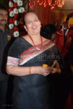 Brinda Rai at Neeta Lulla_s store with the team of Jodhaa Akbar in Khar on March 1st 2008(2).jpg