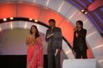 Kajol, Ajay Devgan at the finals of Lil Champs on 1st March 2008 (14).jpg