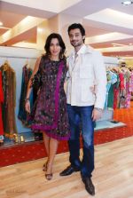 Pooja Bedi & Hanif Hilal at Aza Launches the Spring Summer 2008 Collection.jpg