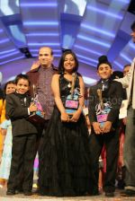 Suresh Wadkar, Sonu Nigam, Anamika Chaudhary, Rohanpreet Singh, Tanmay Chaturvedi at the finals of Lil Champs on 1st March 2008.jpg