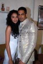 Kavita Kahriyat with Upen Patel at the launch of Ice model management with a brunch in association with Peroni in Olive on 2nd march 2008(131).jpg