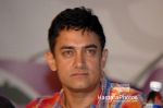 Aamir Khan at Sixteen Nine International Film Festival in Pravin Gandhi college of management on March 4th 2008(26).jpg
