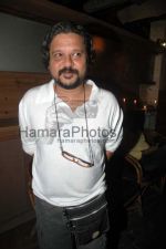 Amol Gupte at Makrand Deshpande_s birthday in RIO lounge on March 5th 2008(15).jpg