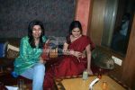 Mita Vashisht at Makrand Deshpande_s birthday in RIO lounge on March 5th 2008(57).jpg