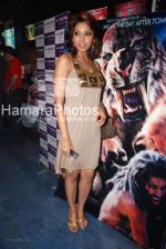 Tanushree Dutta at 10,000 BC premiere in Fame, Andheri on March 5th 2008(41).jpg