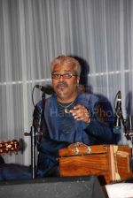 Hariharan at fund raise event for poor musicians at the Nehru Centre on March 7th, 2008 (6).jpg