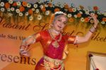 Hema Malini at her performance at Vasatotsav in Ajivasan Hall, Juhu, Mumbai on March 7, 2008 (2).jpg
