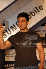 Aamir Khan announced as the brand ambassador of Samsung Mobile in  Hilton on March 12th 2008(18).jpg