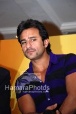 Saif Ali Khan at Chevrolet press conference in Taj Land_s End on March 12th 2008(8).jpg