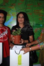 Gracy Singh promotes Green Mumbai in Inorbit Mall on 16th March 2008 (5).jpg