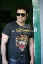 Shiney Ahuja on the sets of film Hijack at Poison on March 15th 2008 (8).jpg