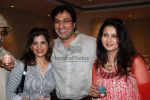 Talat Aziz with wife and Poonam Dhillon at Hrishikesh Pai bash in Mayfair Rooms on March 23rd 2008(43).jpg