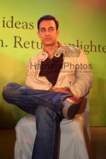 Aamir Khan at the Madison Innovation foundation event in Hilton on March 19th 2008(12).jpg