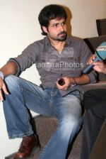 Emraan Hashmi at the Jannat press meet to announce the association with Percept in Percept office on March 19th 2008(32).jpg