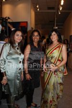 Farzana Contractor with Maheka Mirpuri  at Tina  Ambani_s Harmony show in Nehru Centre on March 28th 2008(2).jpg