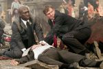 Dennis Quaid, Richard T. Jones in Vantage Point.jpg