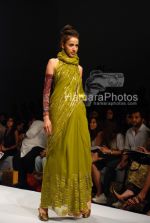 Model at Lakme Fashion Week Ramp Walk for Rakesh Agarwal on March 29th 2008(17).jpg