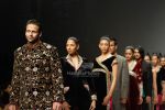 Bikram Saluja walks on the Ramp for Shaymal Bhumika in Lakme India Fashion Week on March 31th 2008(5).jpg
